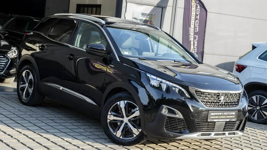 PEUGEOT 3008 -