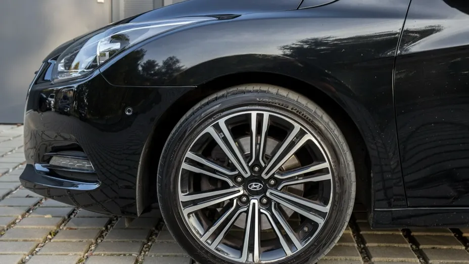 HYUNDAI i40 -