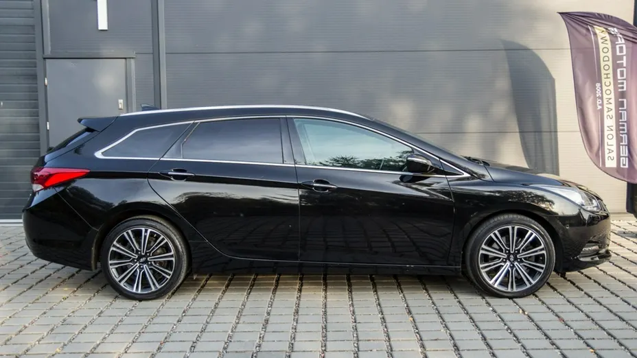 HYUNDAI i40 -