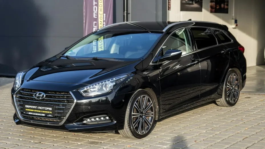HYUNDAI i40 -