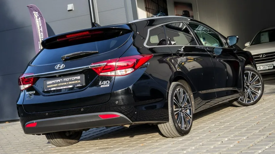 HYUNDAI i40 -