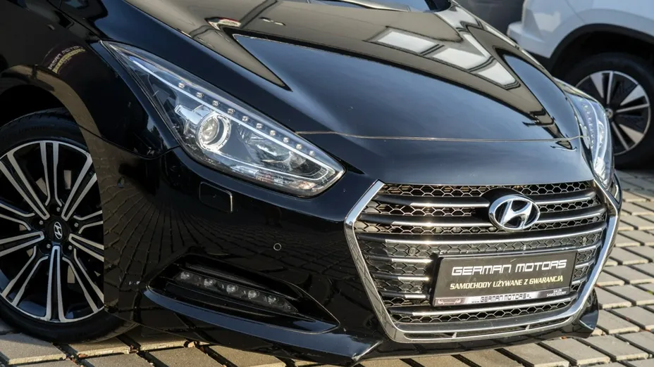 HYUNDAI i40 -