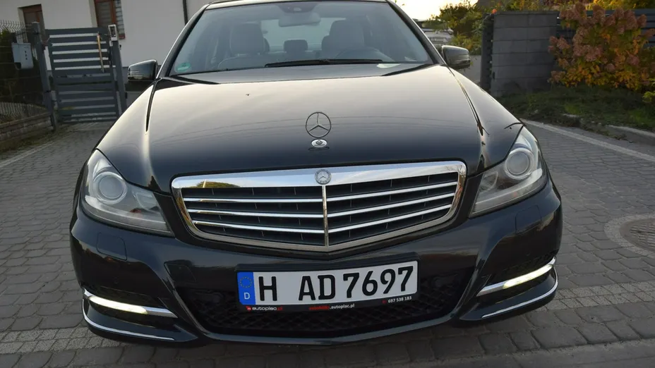MERCEDES-BENZ C Klasa -