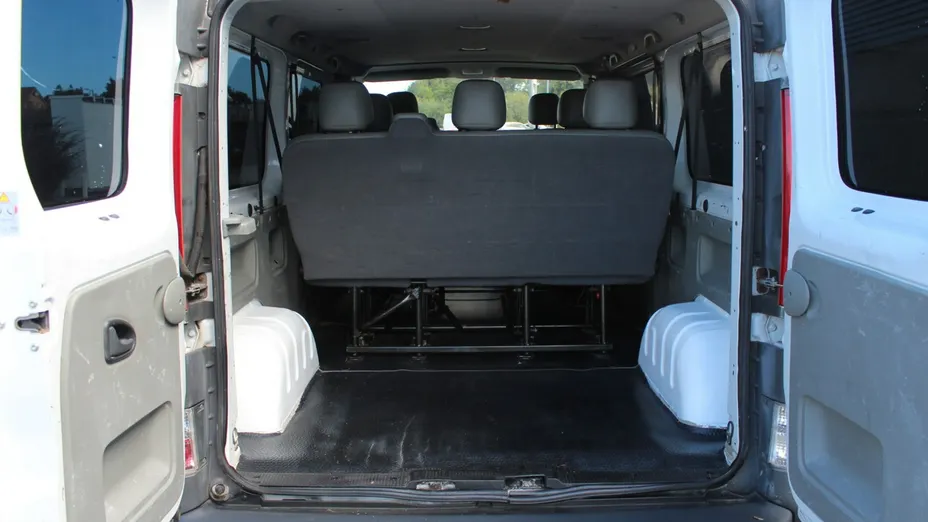 OPEL Vivaro -