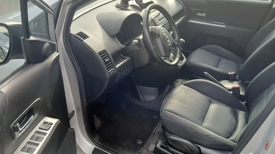 MAZDA 5 -