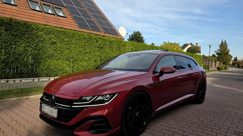 VOLKSWAGEN Arteon -