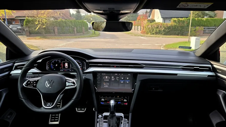 VOLKSWAGEN Arteon -