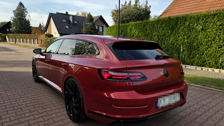 VOLKSWAGEN Arteon -