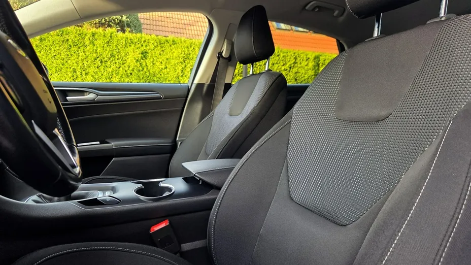 FORD Mondeo -