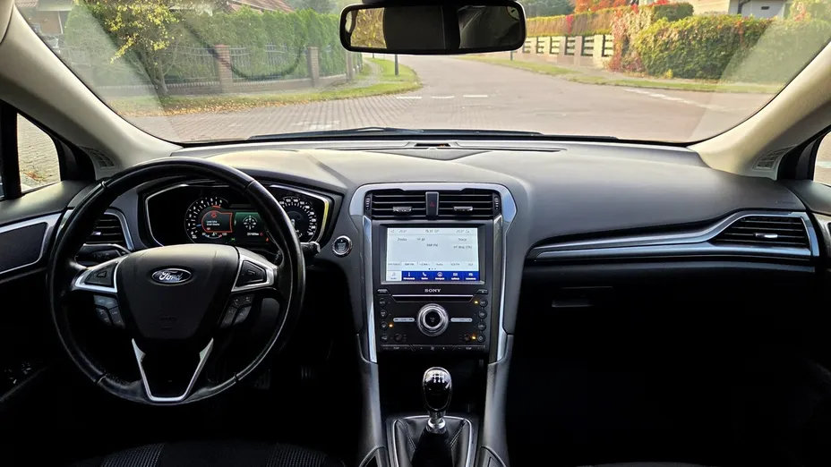 FORD Mondeo -