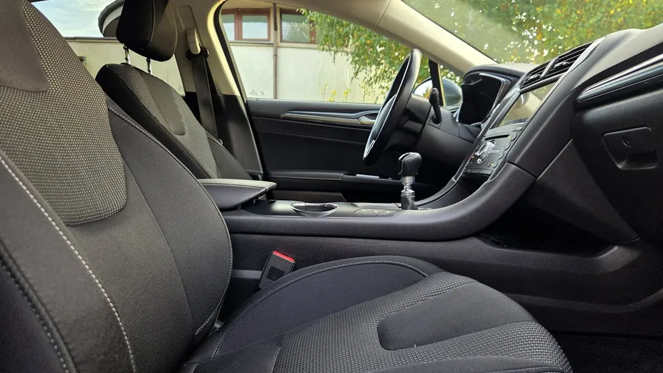 FORD Mondeo -