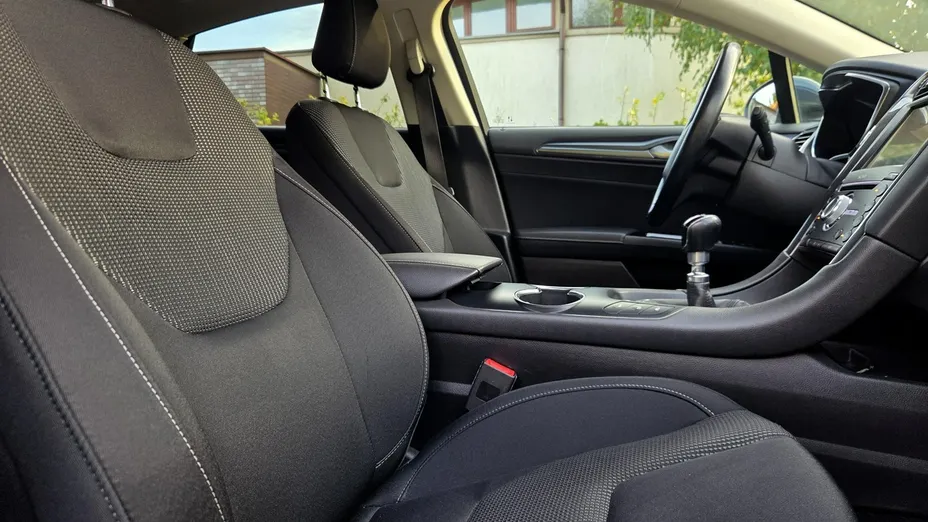 FORD Mondeo -