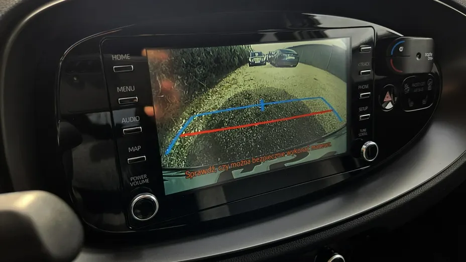 TOYOTA Aygo X -