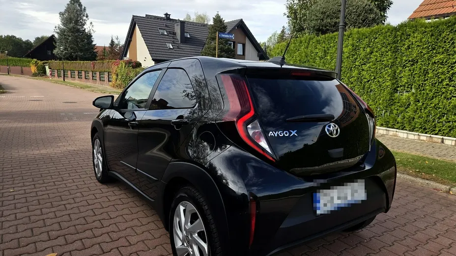 TOYOTA Aygo X -