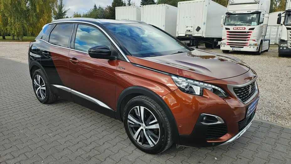 PEUGEOT 3008 -