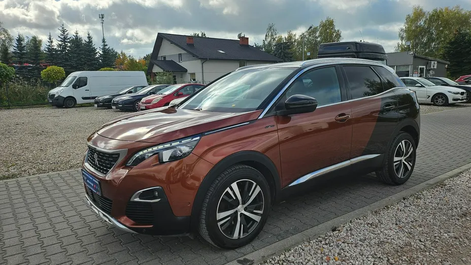 PEUGEOT 3008 -