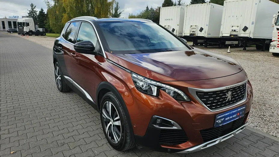 PEUGEOT 3008 -