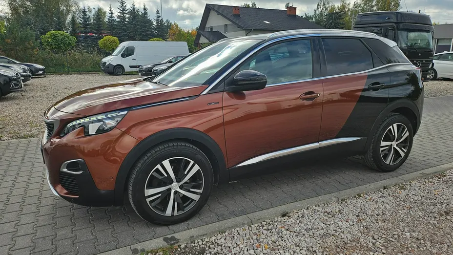 PEUGEOT 3008 -