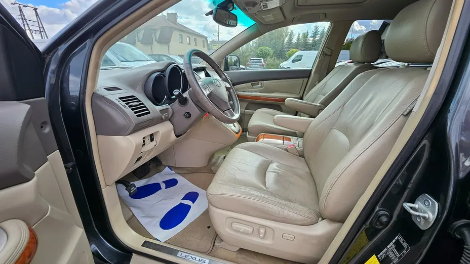 LEXUS RX -