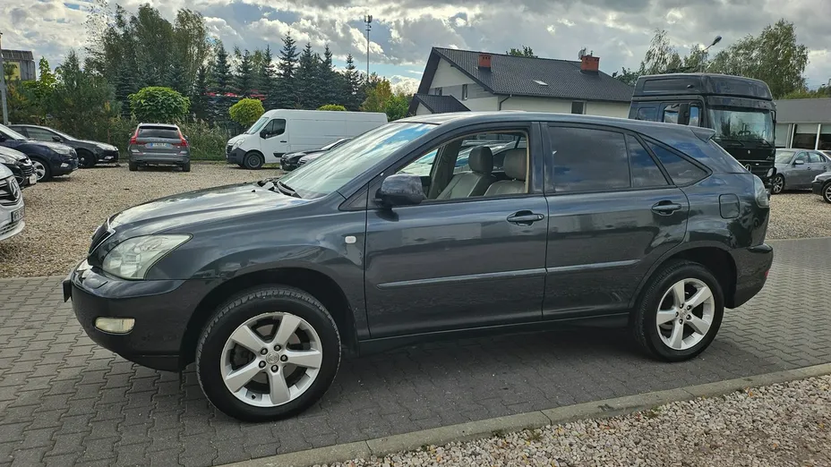 LEXUS RX -
