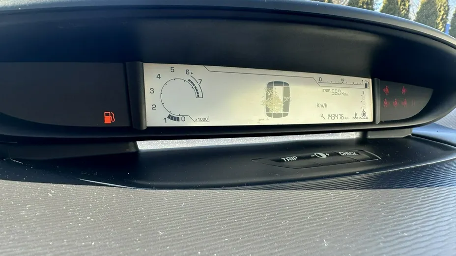 CITROEN C4 -