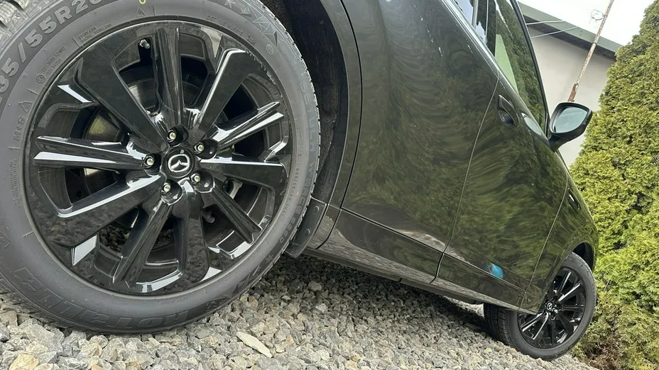 MAZDA CX-60 -
