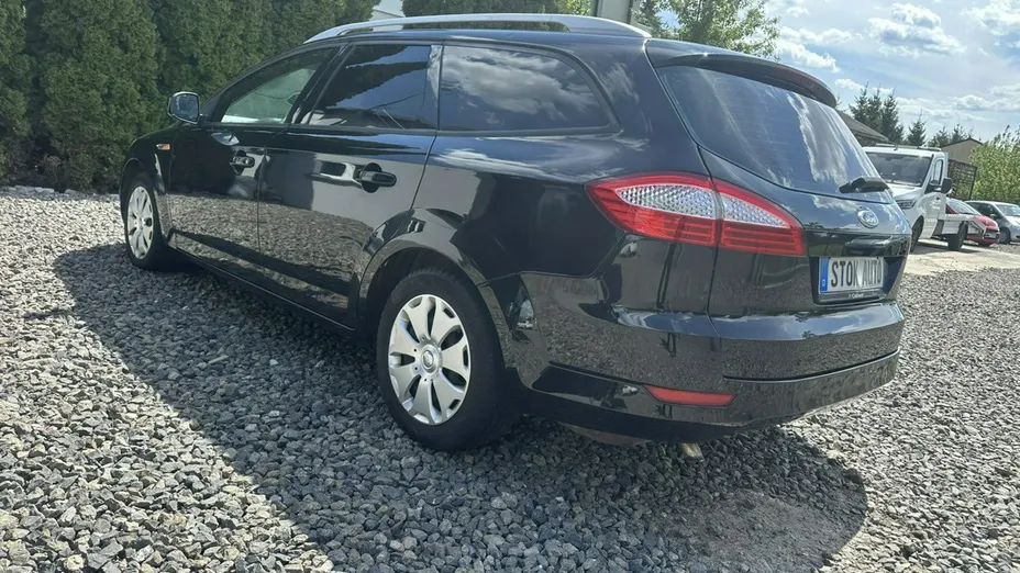 FORD Mondeo -