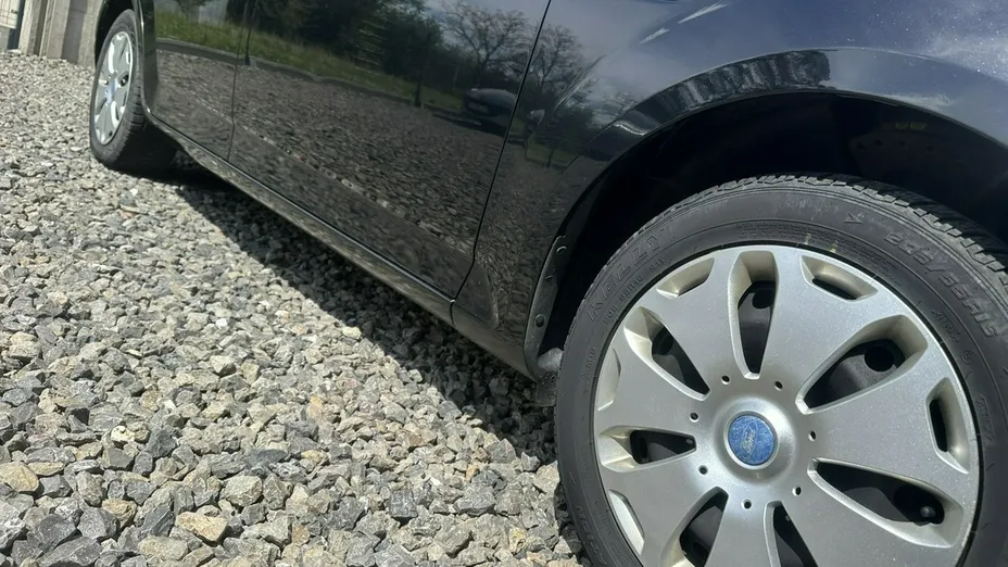 FORD Mondeo -