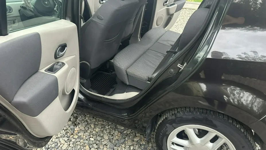 RENAULT Modus -