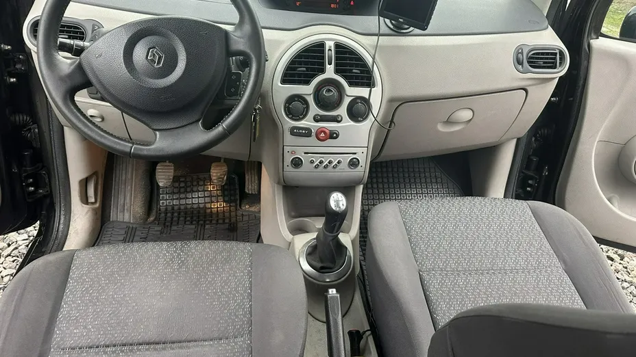 RENAULT Modus -