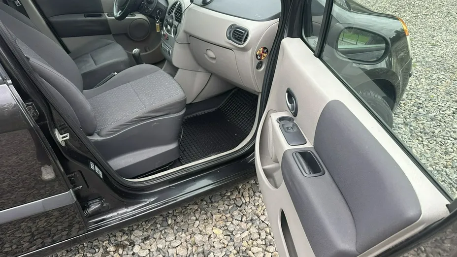 RENAULT Modus -