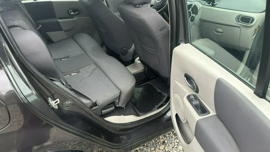 RENAULT Modus -