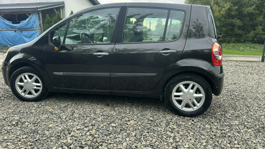 RENAULT Modus -