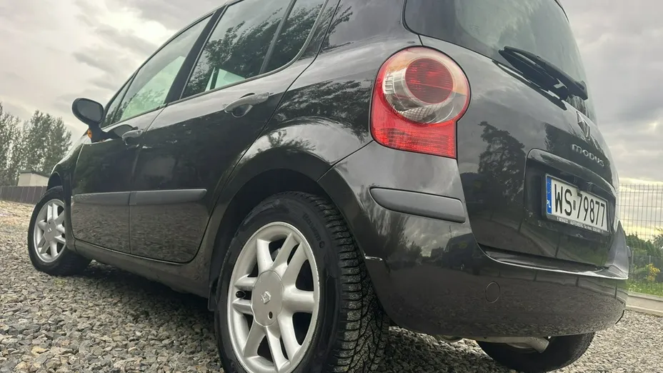 RENAULT Modus -