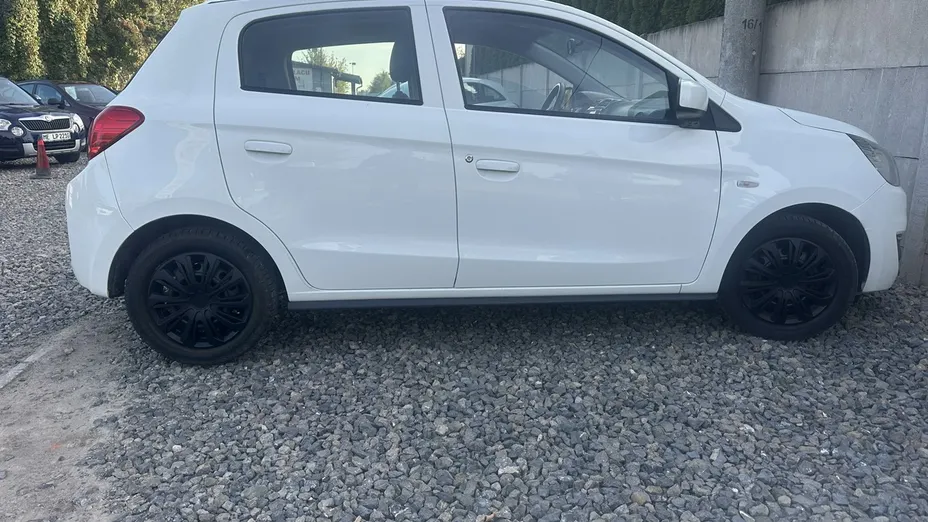 MITSUBISHI Space Star -