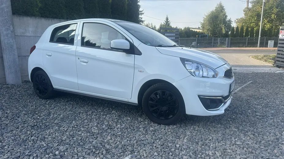 MITSUBISHI Space Star -