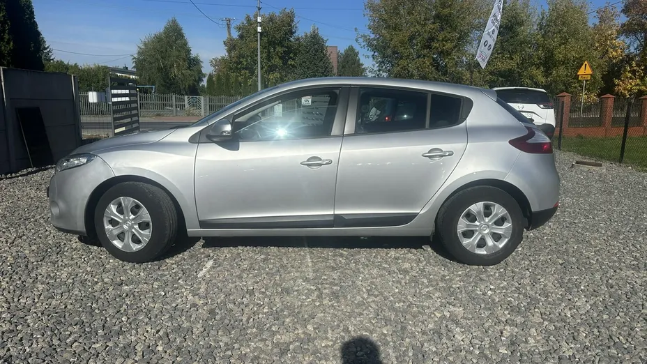 RENAULT Megane -
