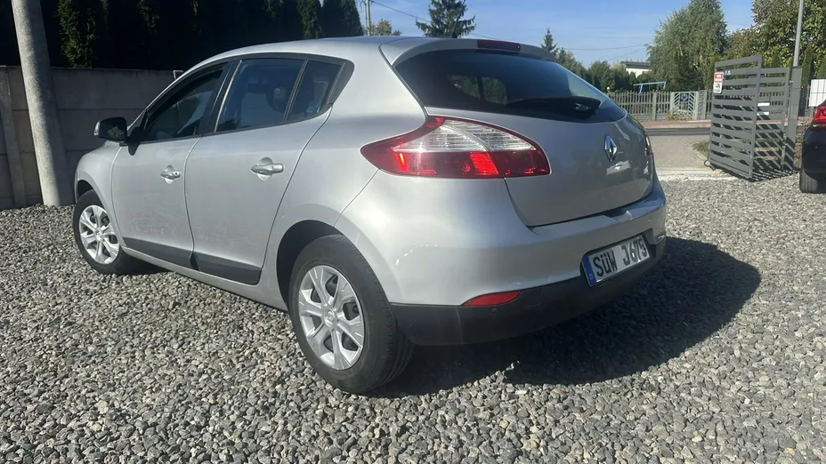 RENAULT Megane -