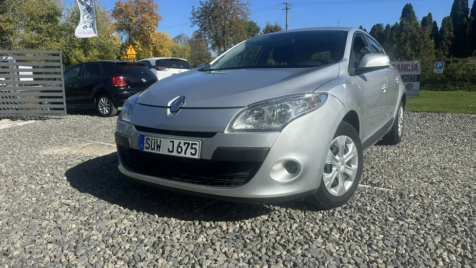RENAULT Megane -