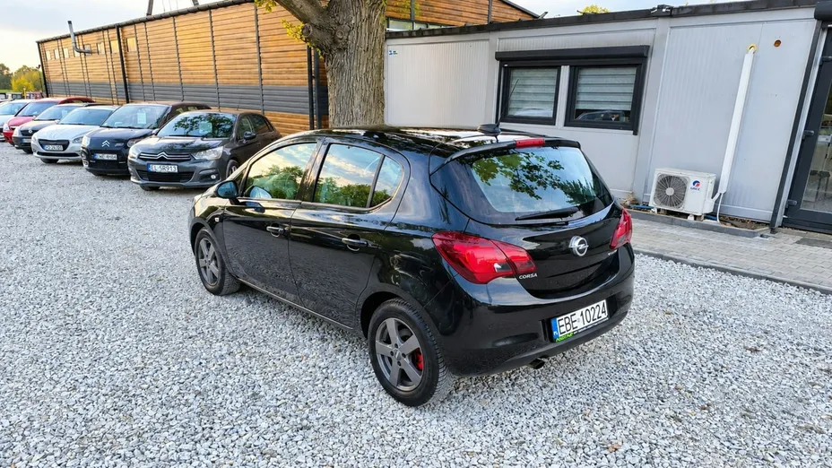 OPEL Corsa -