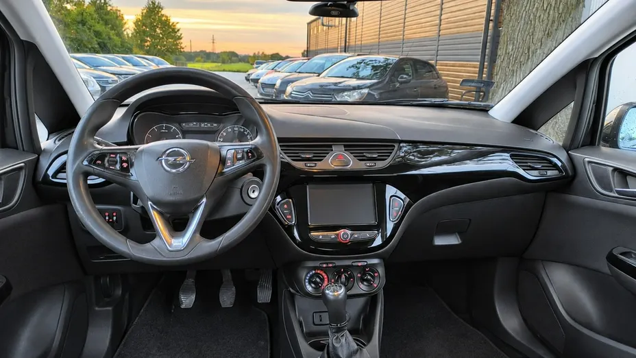 OPEL Corsa -