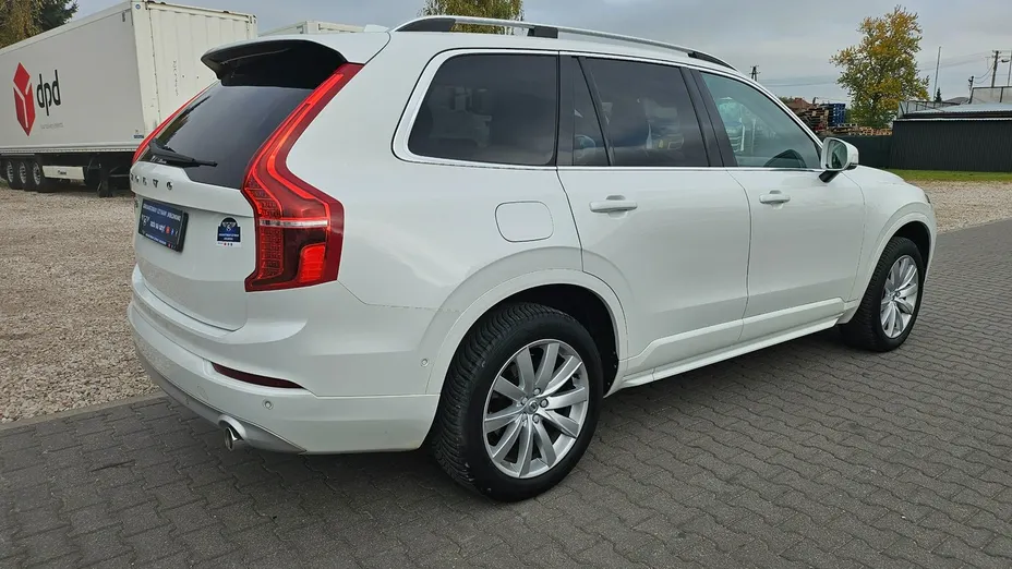 VOLVO XC90 -