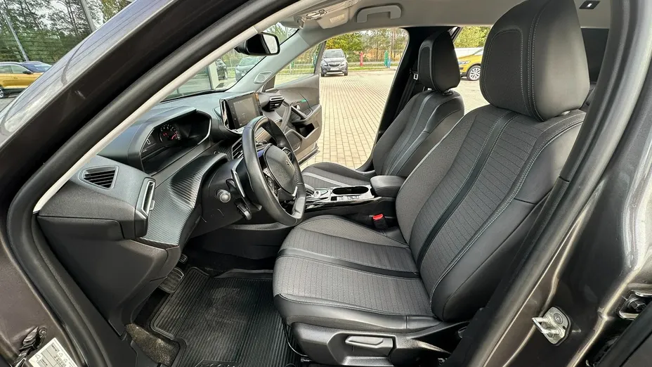 PEUGEOT 2008 -