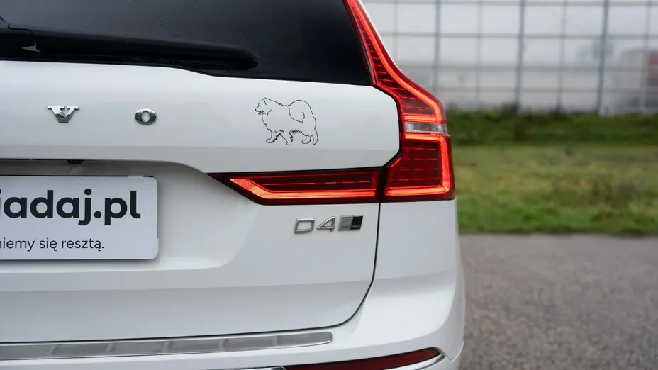 VOLVO XC60 -
