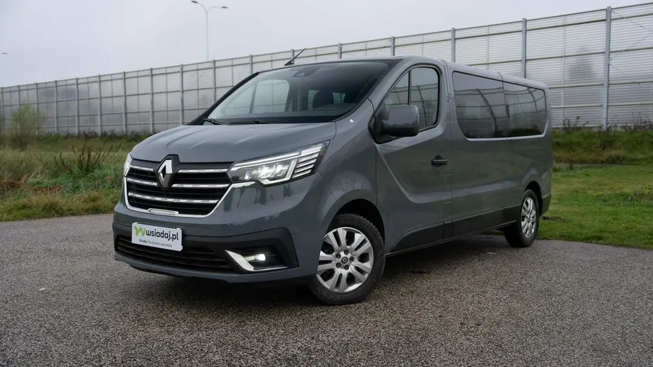 RENAULT Trafic -