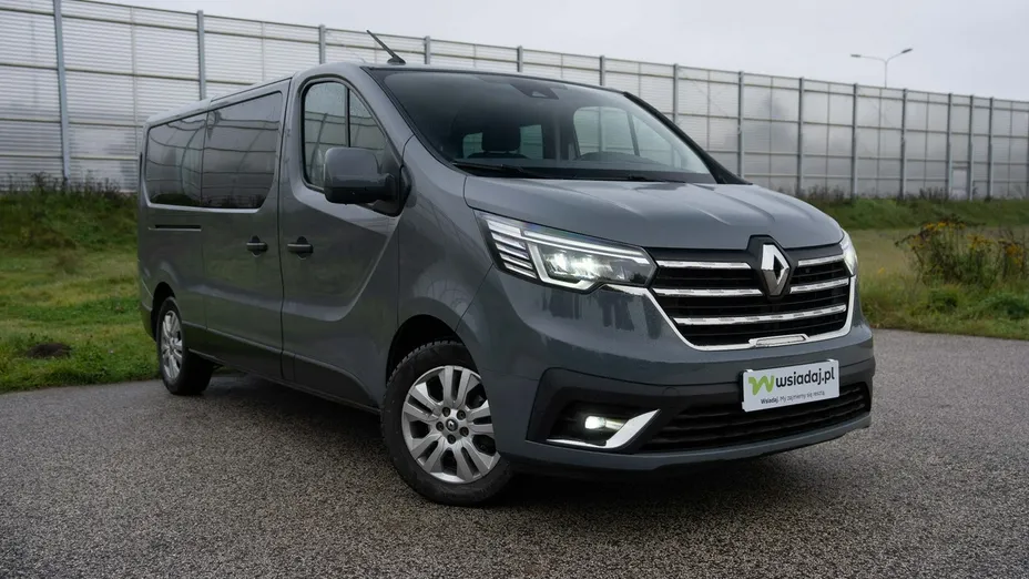 RENAULT Trafic -