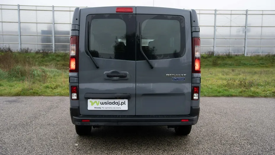 RENAULT Trafic -