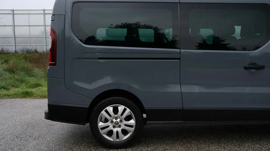 RENAULT Trafic -