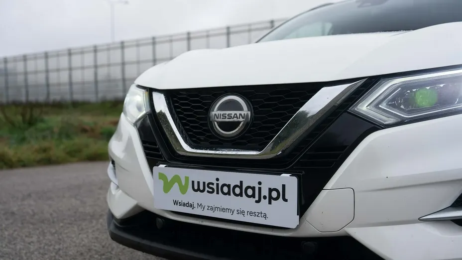 NISSAN Qashqai -