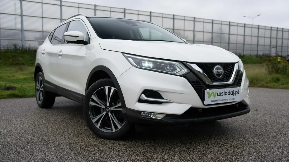 NISSAN Qashqai -